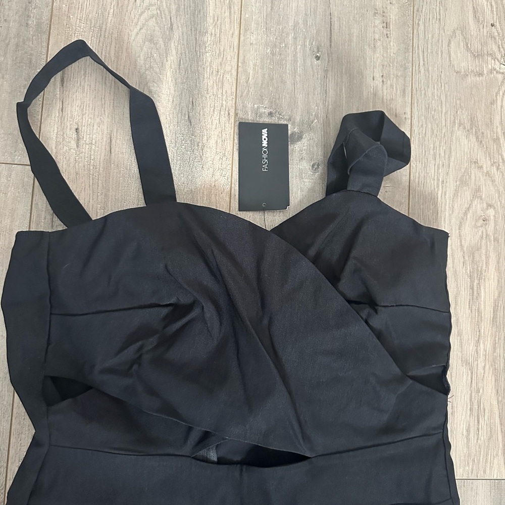 NWT Fashion Nova Curve stretch jumpsuit - Picture 3 of 5